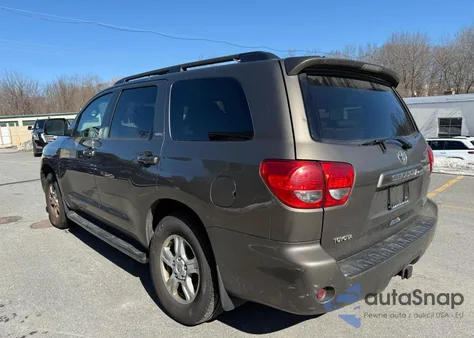 2010 Toyota Sequoia Sr5 z USA, uszkodzony, nr VIN 5TDBY5G15AS029778